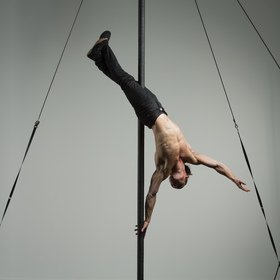 Chinese pole male 9 — figure reference